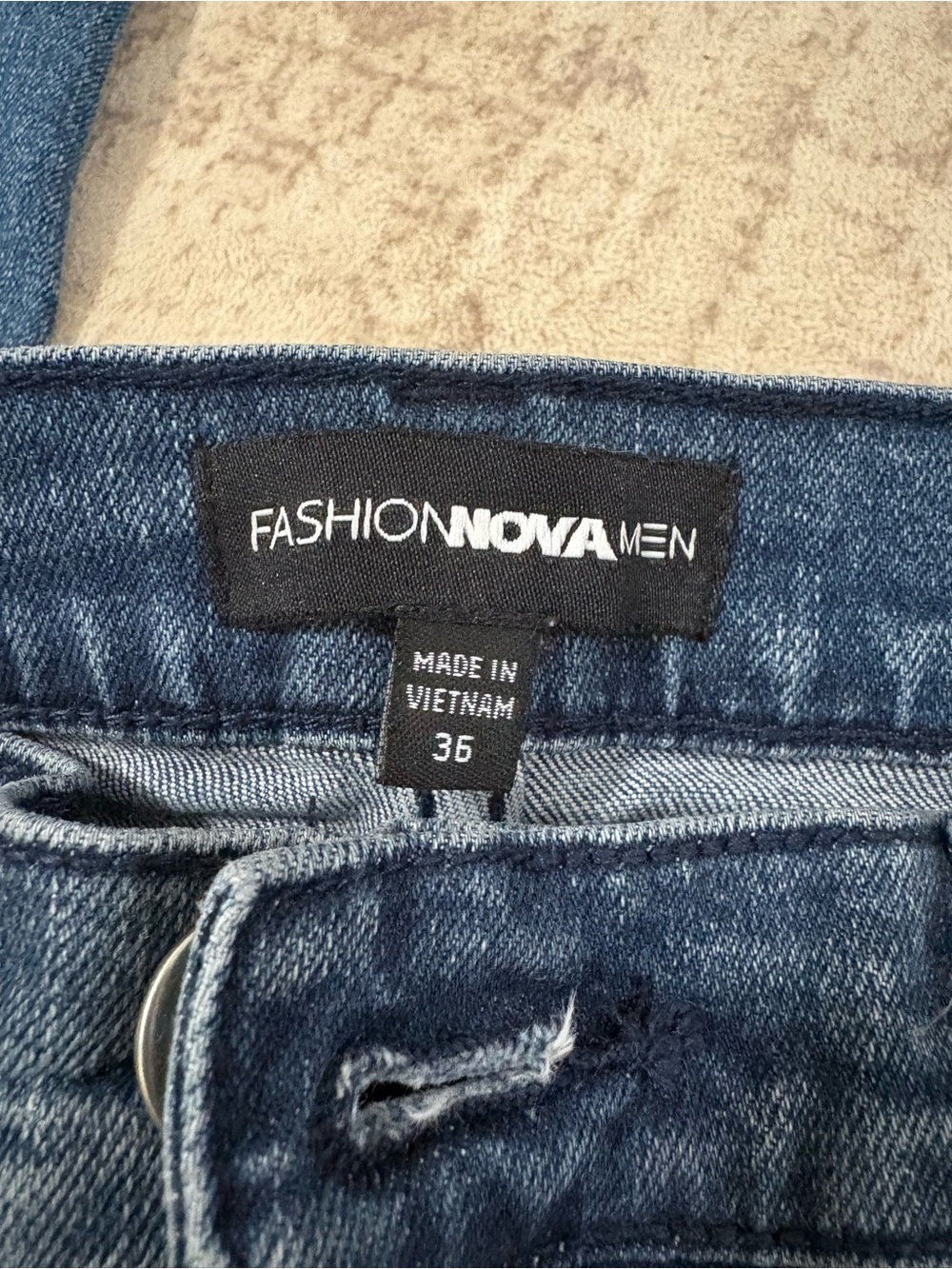 Fashion Nova Men’s Roman Skinny Jeans Size 36 Medium Wash Blue Denim - Picture 3 of 3